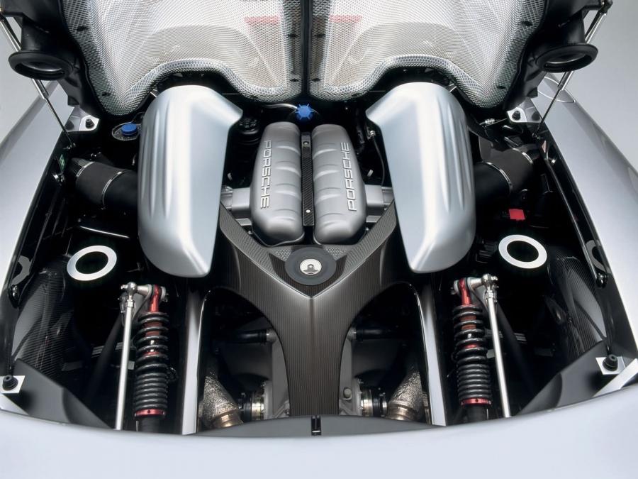  Porsche Carrera GT 2004 года  (фото 23 из 77)